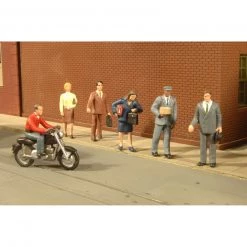 Bachmann Industries O City People with Motorcycle (7)
