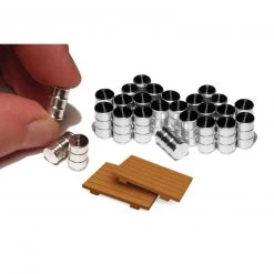 Bachmann Industries HO Oil Drums with 2 Pallets (24)