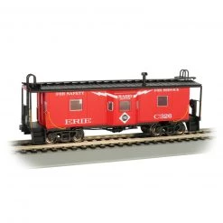 Bachmann Industries HO Bay Window Caboose w Roof Walk ERIE
